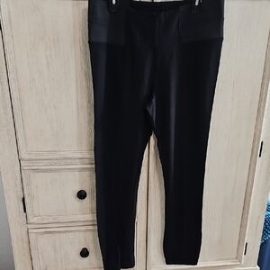 Signature Studio Black Leggings